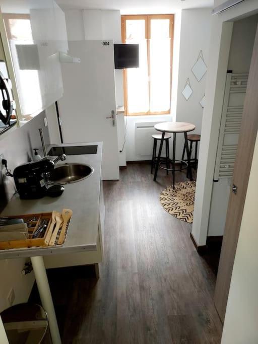 Ferienwohnung T2 Cosy Vieux Montluçon Exterior foto