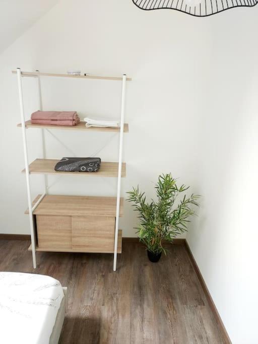 Ferienwohnung T2 Cosy Vieux Montluçon Exterior foto